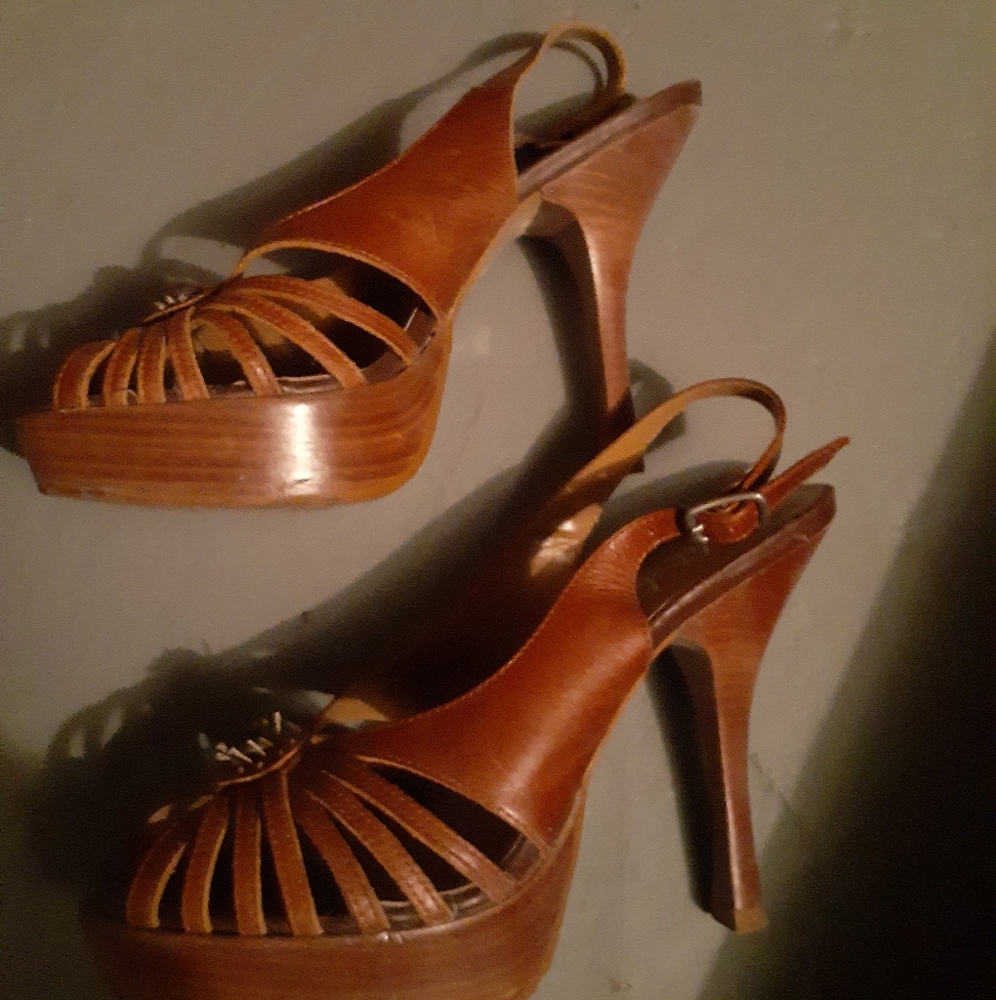 Nine West Leather Peeptoe Sandals 7.5